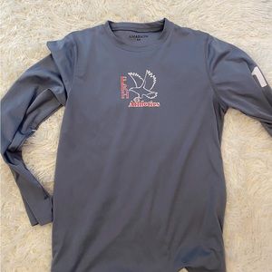 Athletic long sleeve